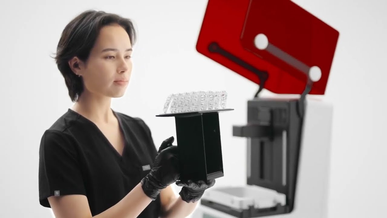 Asiga Ultra 3D dental printer at Aesthetic Dentistry