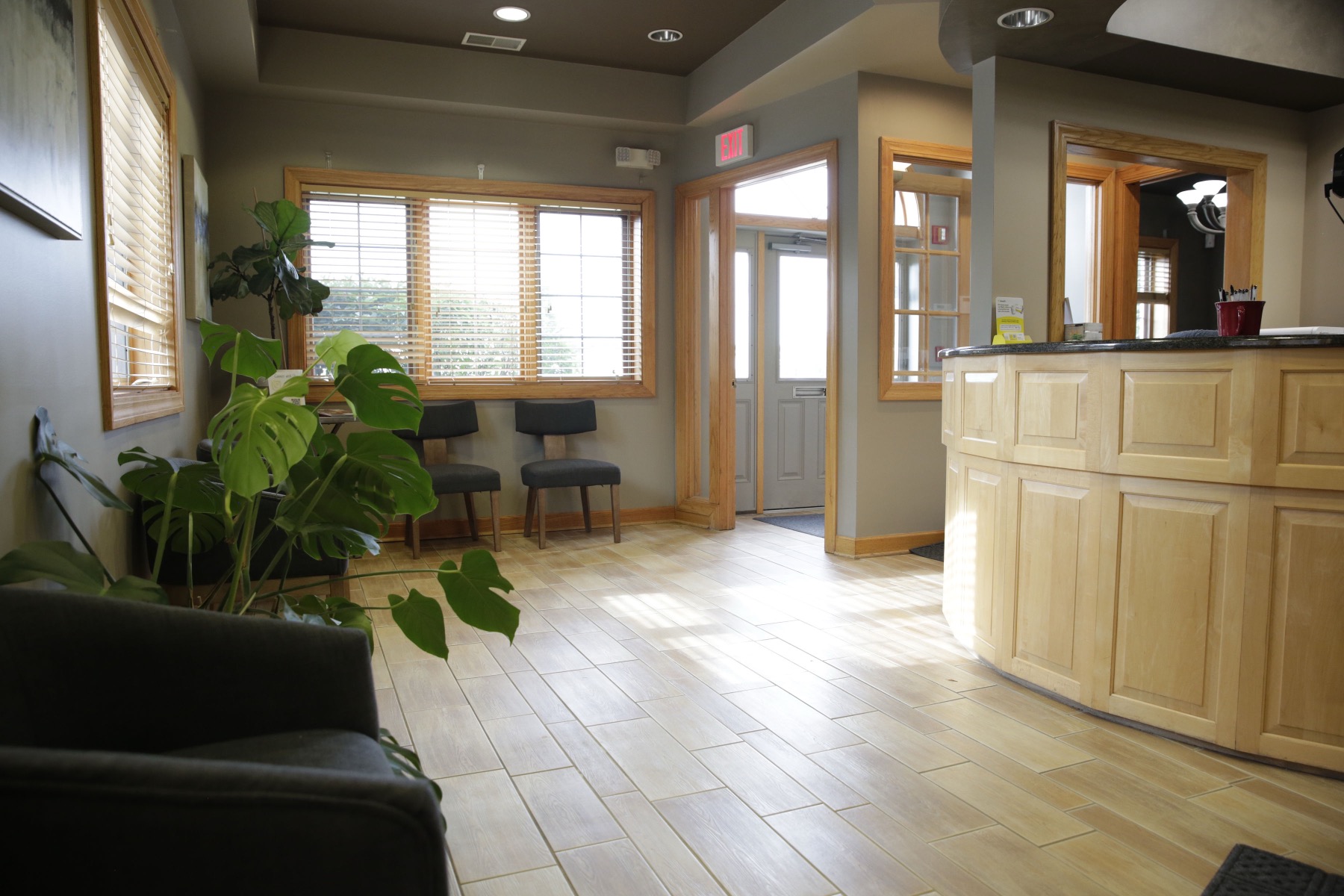 Additional seating area in our Orland Park waiting room